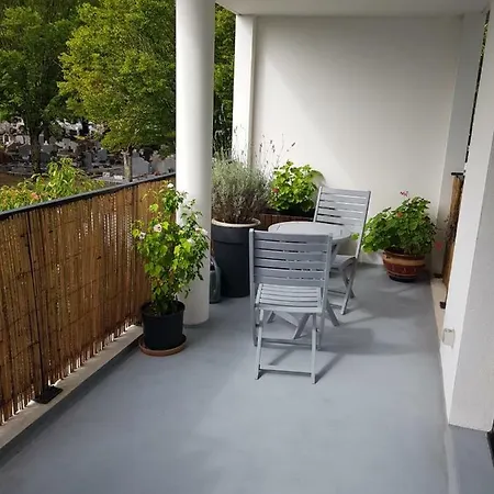 Fronsac Apartment *